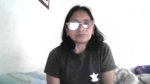 Ester online show from August 9, 2026, 8:58 pm