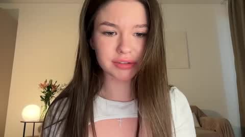 Alice  Alice -   online show from June 1, 2026, 3:36 pm