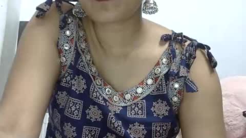 Snapshot of tokyo_indian chatting on May 19, 2026, 6:25 pm Tokyo online show from May 19, 2026, 6:25 pm