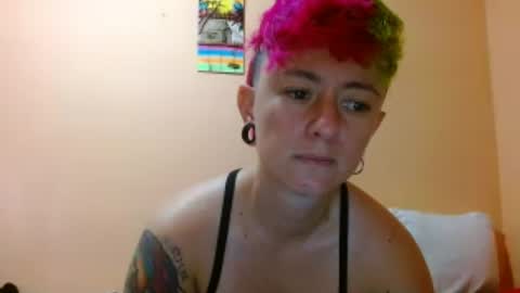 Snapshot of tomboyblue chatting on August 3, 2026, 4:00 pm Blue online show from August 3, 2026, 4:00 pm
