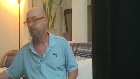 sirmuggsalot online show from June 13, 2026, 4:43 am