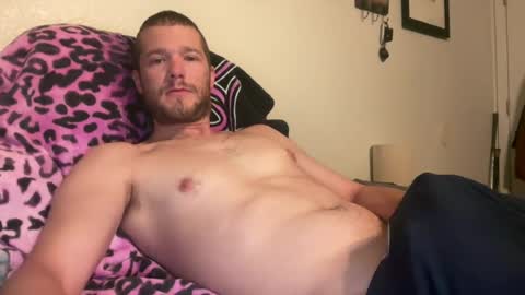 Snapshot of tommygunzsolo chatting on July 5, 2026, 4:14 pm tommygunzsolo online show from July 5, 2026, 4:14 pm