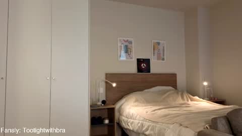 Kira online show from June 29, 2026, 7:47 am