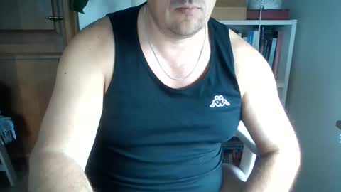 tophunk84 online show from June 7, 2026, 10:52 am