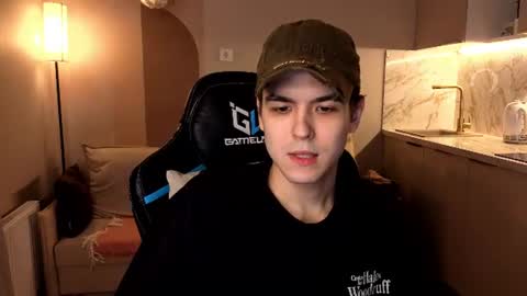 travisrivas online show from July 2, 2026, 2:01 pm