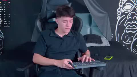 trisstan_kane online show from July 17, 2026, 12:23 pm