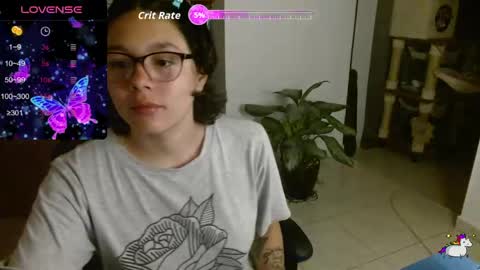Kitty online show from May 11, 2026, 12:27 am