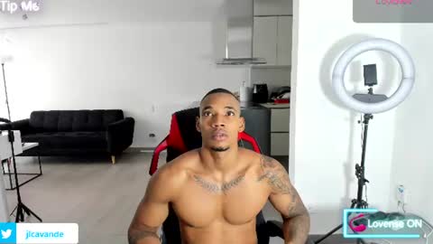 Snapshot of troywesly_ chatting on July 13, 2026, 6:33 pm Troy wesly online show from July 13, 2026, 6:33 pm