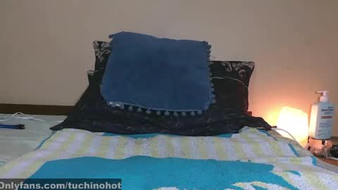 tuchinohot online show from May 19, 2026, 1:33 am