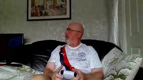 twatcockandballs online show from June 4, 2026, 1:39 pm