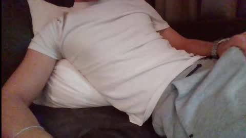 Snapshot of twink22cm_ chatting on November 21, 2025, 11:42 am Twink22cm online show from November 21, 2025, 11:42 am