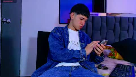 Snapshot of twink_daren chatting on June 26, 2026, 8:13 pm Mr Daren online show from June 26, 2026, 8:13 pm