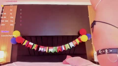 twodolls18 online show from July 10, 2026, 5:12 am