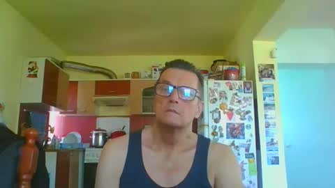 ulmeni4 online show from April 27, 2026, 10:24 am