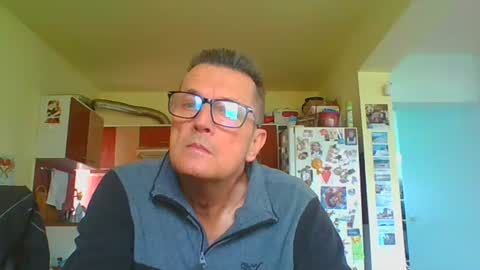 ulmeni4 online show from May 21, 2026, 11:28 am