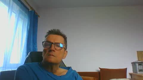 ulmeni4 online show from June 11, 2026, 10:24 am
