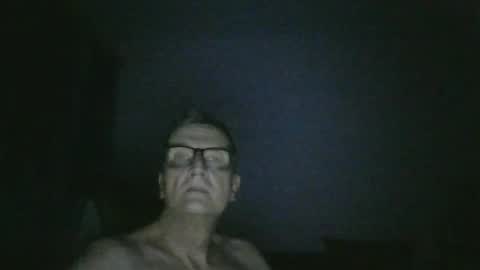 ulmeni4 online show from June 28, 2026, 9:43 pm