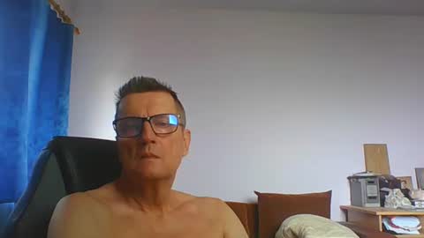 ulmeni7 online show from July 1, 2026, 2:07 pm