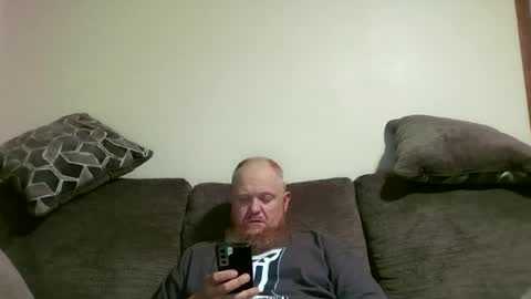 up_bear10 online show from June 15, 2026, 8:38 am