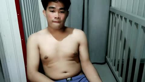 ur_asian_hardfucker online show from June 6, 2026, 3:28 pm