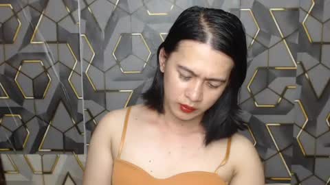 Snapshot of ur_asianpretty chatting on July 7, 2026, 2:14 am Aya online show from July 7, 2026, 2:14 am