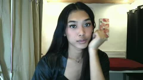 Snapshot of ur_dazzlingmorenaxx chatting on June 26, 2026, 1:37 pm ur_dazzlingmorenaxx online show from June 26, 2026, 1:37 pm