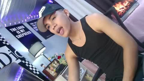 ur_shan21 online show from July 27, 2026, 4:36 pm