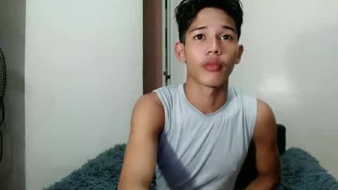 urdreamboy_clarin online show from June 12, 2026, 3:16 am