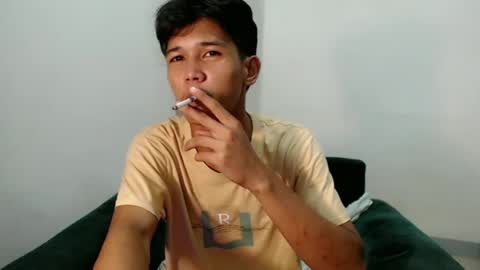 urdreamboy_clarin online show from June 17, 2026, 8:54 pm