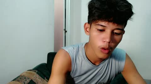 urdreamboy_clarin online show from June 18, 2026, 9:09 am