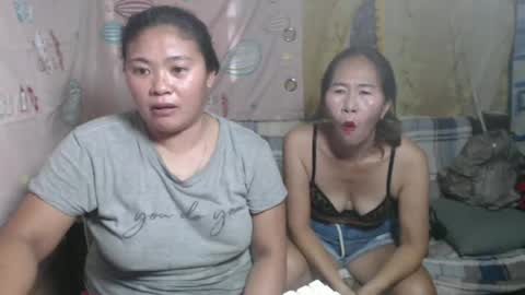 urhotvivian11 online show from June 18, 2026, 12:55 am