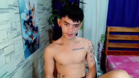 urhunky_boy online show from June 9, 2026, 11:05 pm
