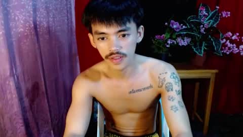 urhunky_boy online show from July 6, 2026, 3:14 pm