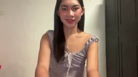 urpretty_mistake online show from July 23, 2026, 6:33 am