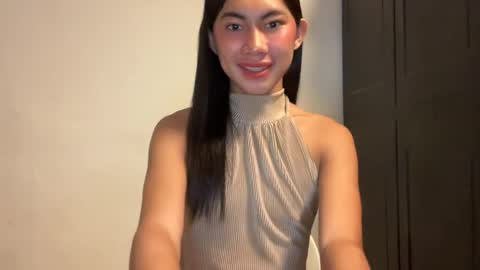urpretty_mistake online show from July 29, 2026, 12:03 pm