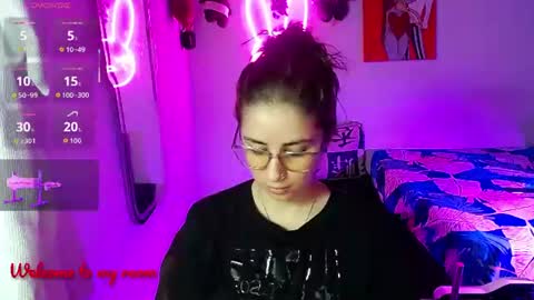 valentina online show from June 29, 2026, 1:23 am