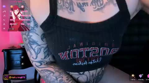 Snapshot of valengray chatting on June 13, 2026, 12:14 pm Valen online show from June 13, 2026, 12:14 pm