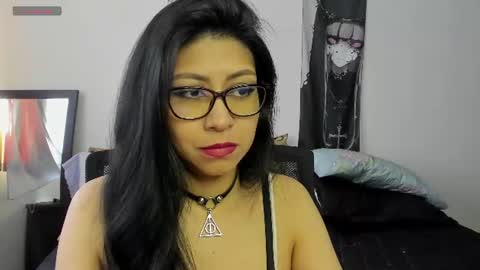 Valentina online show from July 16, 2026, 9:43 pm