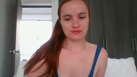 Snapshot of valeriafrannco chatting on June 15, 2026, 8:44 pm valeriafrannco online show from June 15, 2026, 8:44 pm