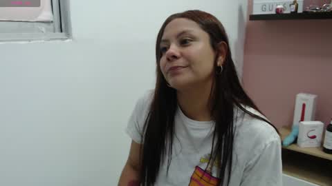Snapshot of valevicious chatting on July 2, 2026, 1:28 pm valevicious online show from July 2, 2026, 1:28 pm