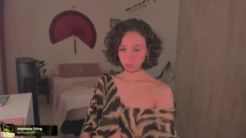      online show from May 25, 2026, 1:44 am