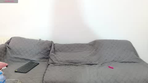 vanessaadol online show from June 26, 2026, 1:59 pm