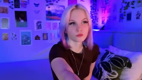 Vanessa online show from May 31, 2026, 3:19 pm