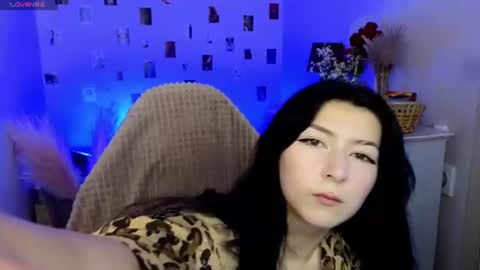 Snapshot of vanessaeros chatting on June 28, 2026, 12:33 pm Vanessa online show from June 28, 2026, 12:33 pm