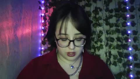 vanessashadow online show from June 3, 2026, 8:58 pm