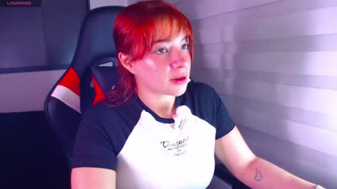 Snapshot of vannessa_shy chatting on June 30, 2026, 1:45 pm Vanesa online show from June 30, 2026, 1:45 pm