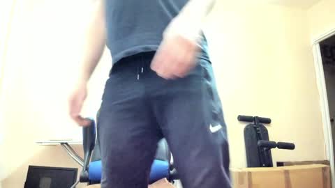 vano_822 online show from May 28, 2026, 7:11 pm