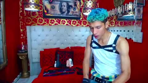 Esteban online show from July 4, 2026, 8:04 pm
