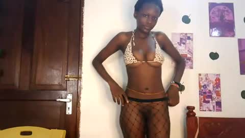velvetdesiree online show from June 20, 2026, 1:58 pm