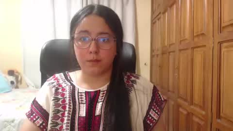 Snapshot of venus_cat_ chatting on July 7, 2026, 3:53 am Venus online show from July 7, 2026, 3:53 am